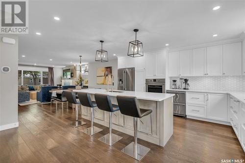 1125 15Th Street E, Saskatoon, SK - Indoor Photo Showing Kitchen With Upgraded Kitchen