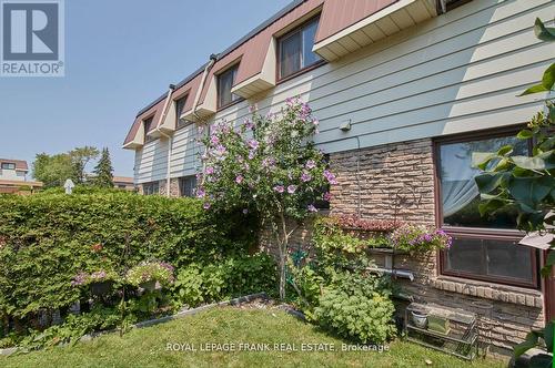 57 - 506 Normandy Street, Oshawa (Central), ON - Outdoor