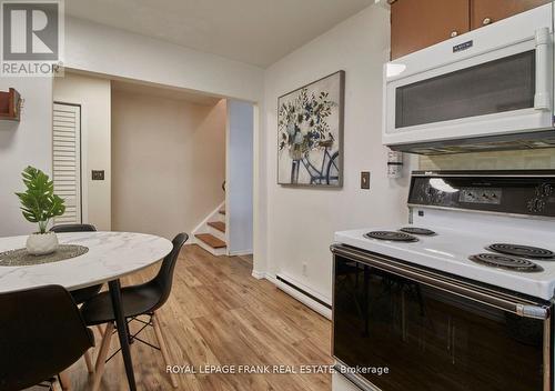 57 - 506 Normandy Street, Oshawa (Central), ON - Indoor Photo Showing Kitchen