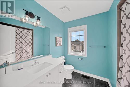 22 Thomas Woodlock Street, Clarington (Newcastle), ON - Indoor Photo Showing Bathroom