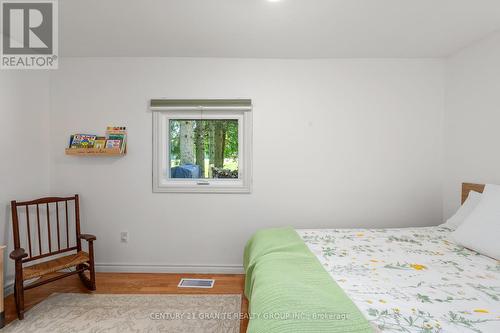 33225 Hwy 62, Hastings Highlands, ON - Indoor Photo Showing Bedroom