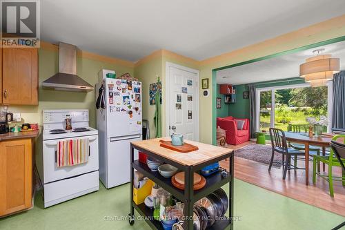 33225 Hwy 62, Hastings Highlands, ON - Indoor Photo Showing Kitchen