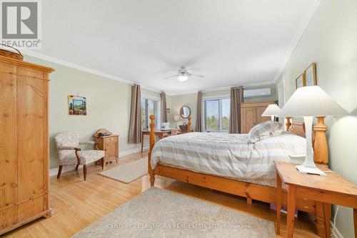 2009 County Rd 13 Road, Prince Edward County (South Marysburgh), ON - Indoor Photo Showing Bedroom