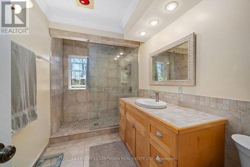 2009 County Rd 13 Road, Prince Edward County (South Marysburgh), ON - Indoor Photo Showing Bathroom