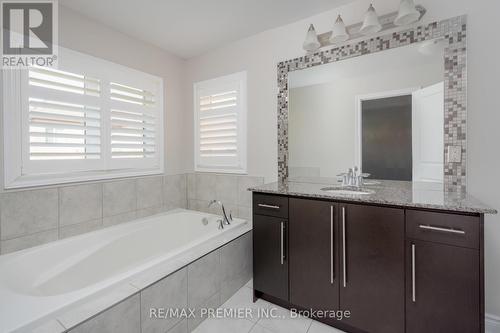 127 Hansard Drive, Vaughan (Vellore Village), ON - Indoor Photo Showing Bathroom