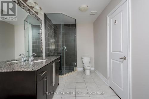 127 Hansard Drive, Vaughan (Vellore Village), ON - Indoor Photo Showing Bathroom