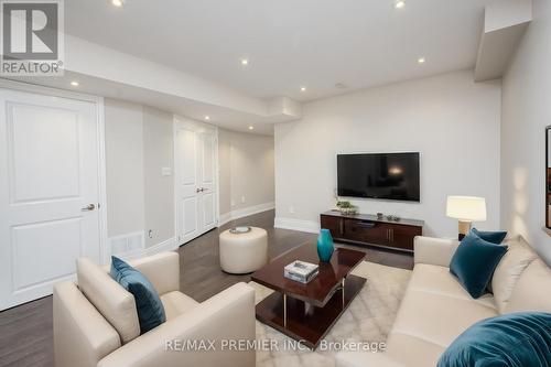 127 Hansard Drive, Vaughan (Vellore Village), ON - Indoor Photo Showing Living Room