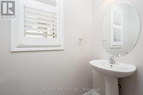 127 Hansard Drive, Vaughan (Vellore Village), ON - Indoor Photo Showing Bathroom