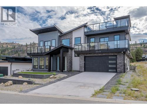 3304 Evergreen Drive, Penticton, BC - Outdoor With Facade