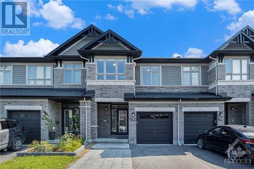 793 Cairn Crescent, Ottawa, ON 