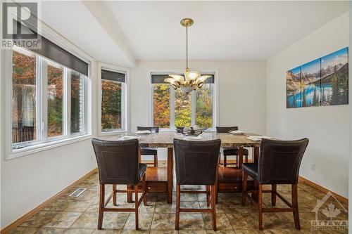 461 John Aselford Drive, Ottawa, ON - Indoor Photo Showing Dining Room