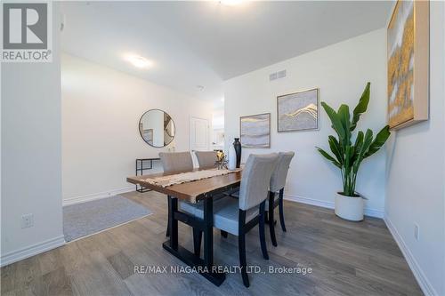 8064 Citation Road, Niagara Falls, ON - Indoor Photo Showing Dining Room