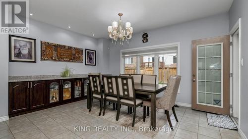 9 Monkton Circle, Brampton, ON - Indoor Photo Showing Dining Room