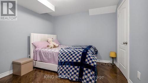 9 Monkton Circle, Brampton, ON - Indoor Photo Showing Bedroom