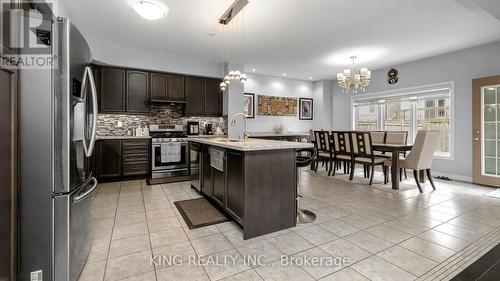 9 Monkton Circle, Brampton, ON - Indoor