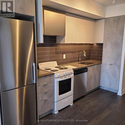 2406 - 30 Gibbs Road E, Toronto, ON - Indoor Photo Showing Kitchen