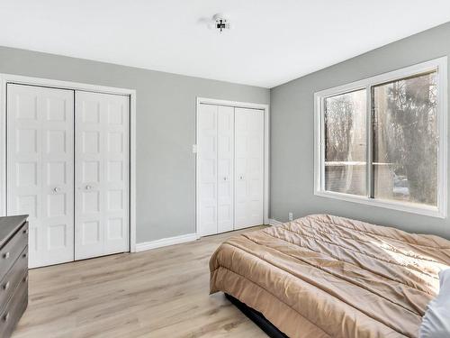 Master bedroom - 1327 Rue Poulin, Saint-Jean-Sur-Richelieu, QC - Indoor Photo Showing Bedroom