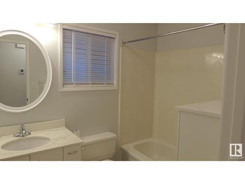 11839 54 St Nw, Edmonton, AB - Indoor Photo Showing Bathroom