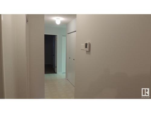 11839 54 St Nw, Edmonton, AB - Indoor Photo Showing Other Room