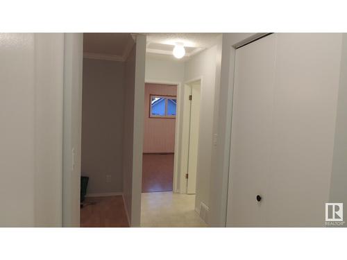 11839 54 St Nw, Edmonton, AB - Indoor Photo Showing Other Room