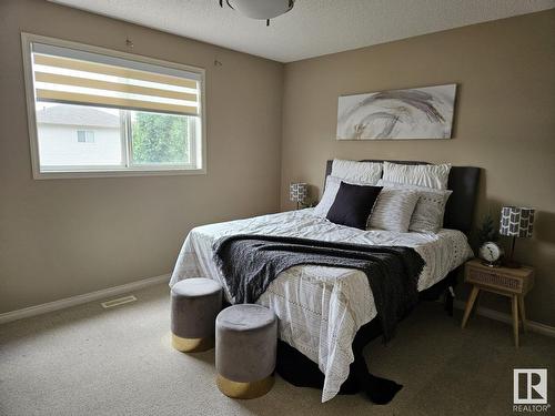 3730 12 St Nw, Edmonton, AB - Indoor Photo Showing Bedroom