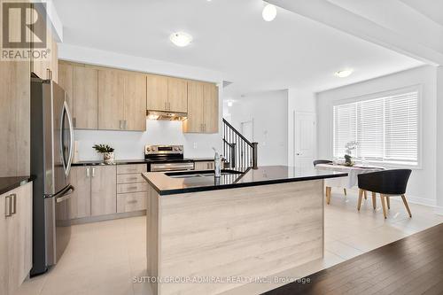 22 Autumn Drive, Wasaga Beach, ON - Indoor Photo Showing Kitchen With Stainless Steel Kitchen