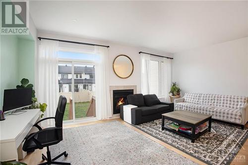 811 Clapham Terrace, Ottawa, ON - Indoor With Fireplace