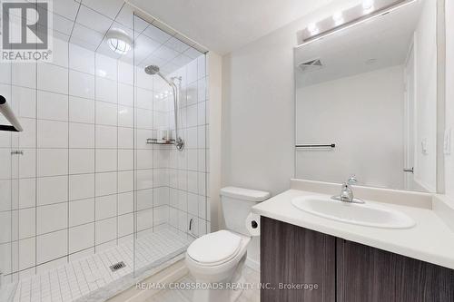 6 - 100 Alex Gardner Circle, Aurora, ON - Indoor Photo Showing Bathroom