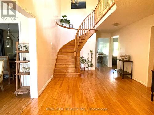 1405 Greendale Terrace, Oakville, ON - Indoor Photo Showing Other Room