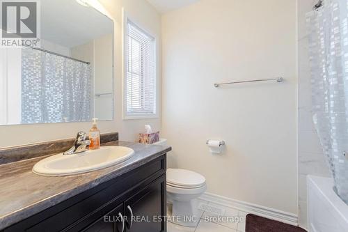 532 Edenbrook Hill Drive, Brampton, ON - Indoor Photo Showing Bathroom