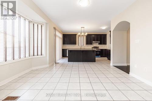 8 Overglen Court, Brampton, ON - Indoor Photo Showing Kitchen