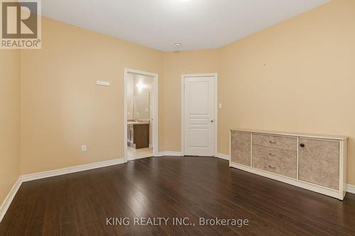 8 Overglen Court, Brampton, ON - Indoor Photo Showing Other Room