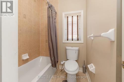 8 Overglen Court, Brampton, ON - Indoor Photo Showing Bathroom