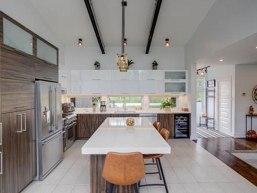 Kitchen - 995 Ch. Godin, Sherbrooke (Brompton/Rock Forest/Saint-Élie/Deauville), QC - Indoor Photo Showing Kitchen With Upgraded Kitchen