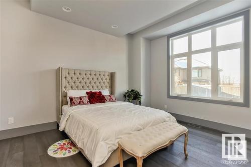 3510 Watson Sw, Edmonton, AB - Indoor Photo Showing Bedroom