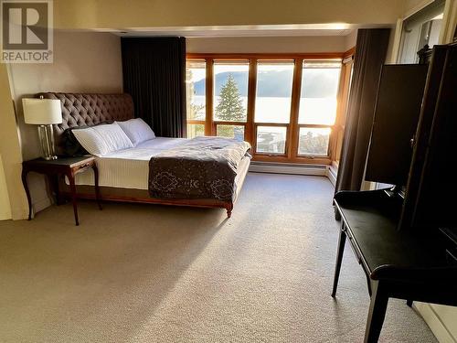 6110 Bonnie Bay Place, West Vancouver, BC - Indoor Photo Showing Bedroom