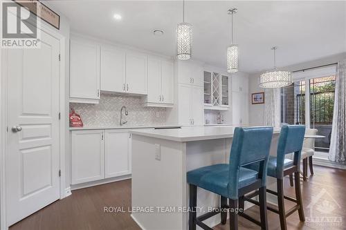 2 - 345 Tribeca Street, Ottawa, ON - Indoor Photo Showing Kitchen With Upgraded Kitchen