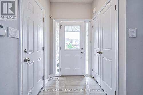 17 Pinot Crescent, Hamilton, ON - Indoor Photo Showing Other Room