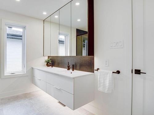 Bathroom - 550 Ch. Des Prairies, Brossard, QC - Indoor