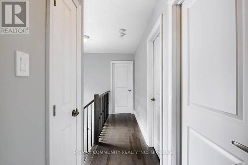 162 Walker Boulevard, New Tecumseth, ON - Indoor Photo Showing Other Room