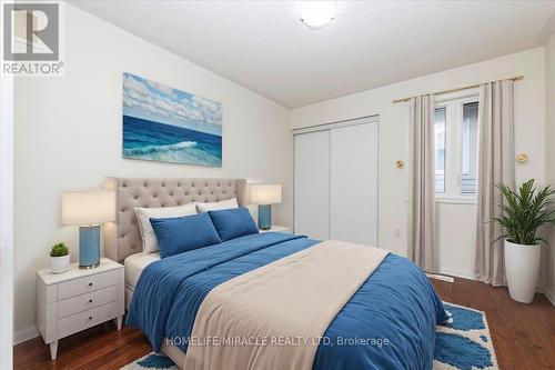 70 Steele Street, New Tecumseth, ON - Indoor Photo Showing Bedroom