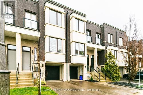 264 Vellwood Common, Oakville, ON - Outdoor With Facade