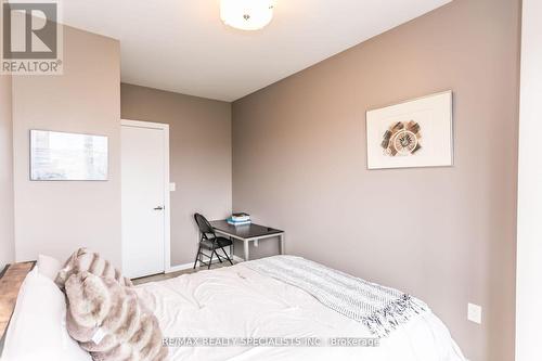 264 Vellwood Common, Oakville, ON - Indoor Photo Showing Bedroom