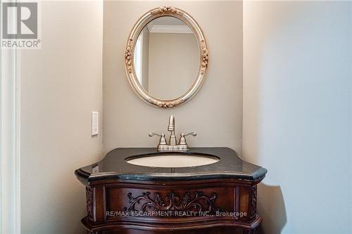 2313 Homer Drive, Burlington, ON - Indoor Photo Showing Bathroom