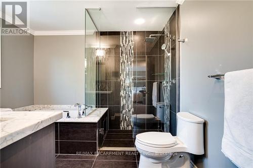 2313 Homer Drive, Burlington, ON - Indoor Photo Showing Bathroom