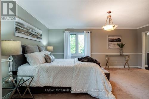 2313 Homer Drive, Burlington, ON - Indoor Photo Showing Bedroom