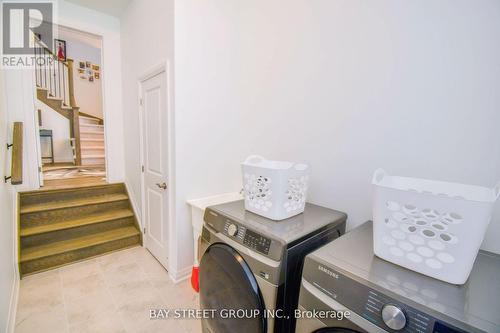 9 Copperhill Heights, Barrie, ON - Indoor Photo Showing Laundry Room