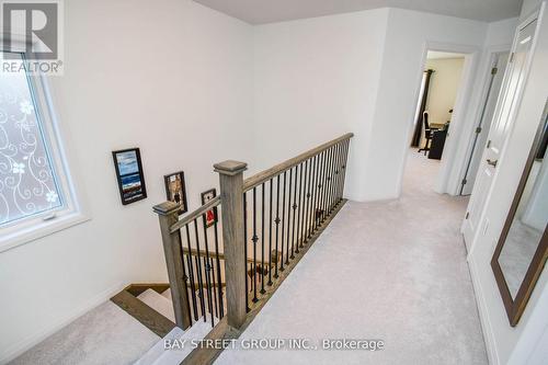 9 Copperhill Heights, Barrie, ON - Indoor Photo Showing Other Room