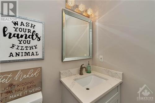 43 Brae Crescent, Stittsville, ON - Indoor Photo Showing Bathroom