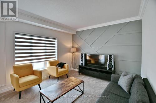 11 Spencer Street, Collingwood, ON - Indoor Photo Showing Living Room